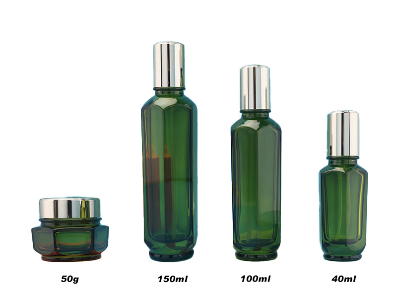 Glass cosmetic bottle set with lids