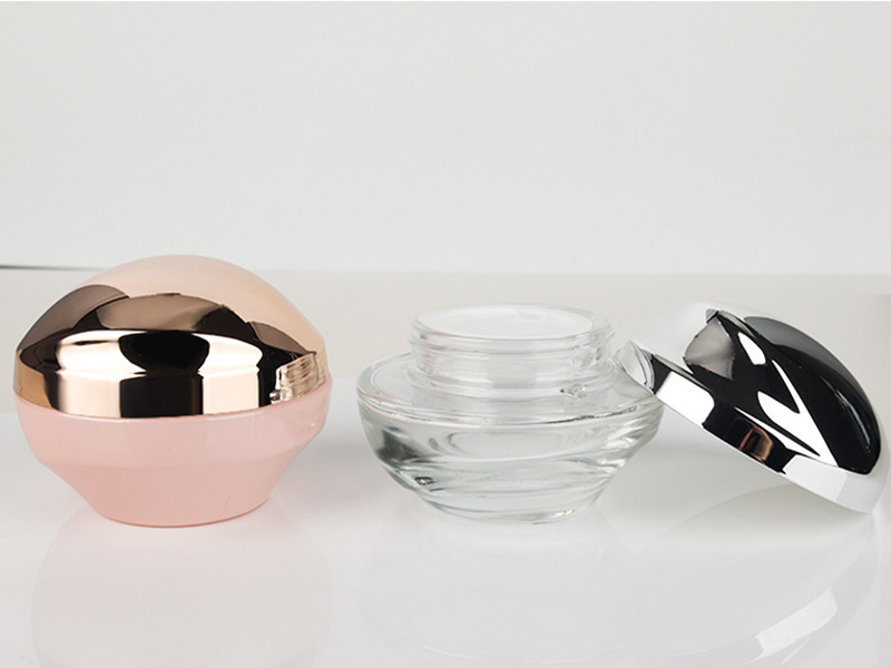 4 Reasons to Choose Glass Cosmetic Packaging Cream Jar