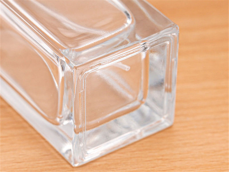 Wholesale 30ml 50ml Rectangular Glass Perfume Bottles