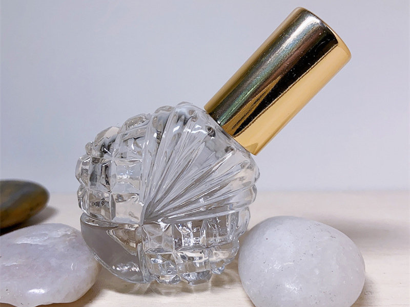 15ML shell shaped Glass Perfume Spray Bottle