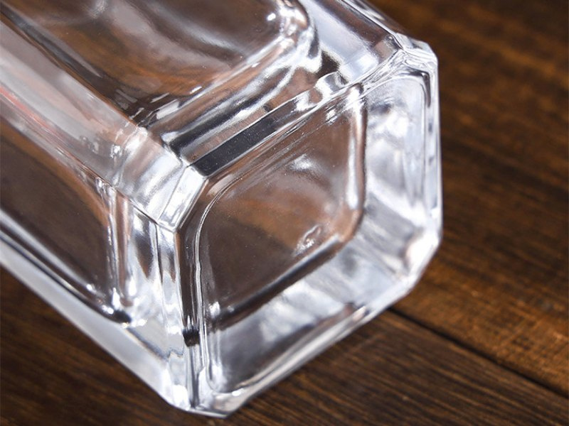 Bayonet Clear Glass Perfume Bottles