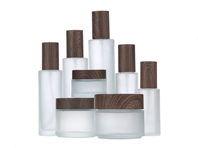 Dark Wood Grain Cover Frosted Cosmetic Bottles Set