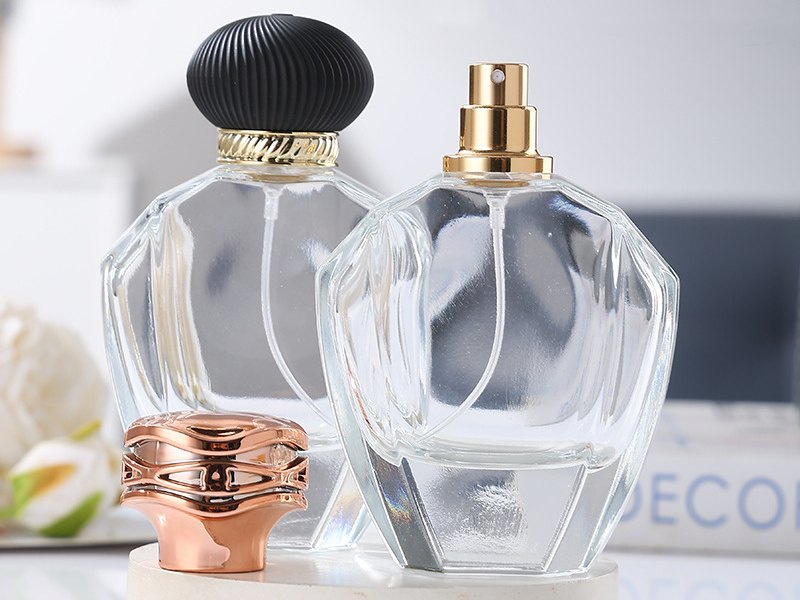 80ML Pretty Glass Perfume Bottles Resin Cap