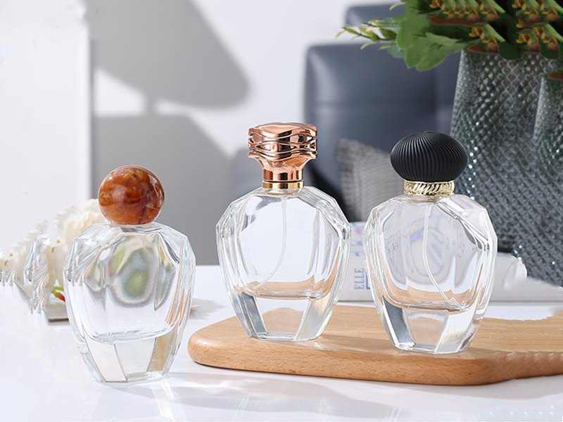 80ML Pretty Glass Perfume Bottles Resin Cap