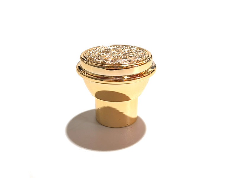 Electroplating perfume bottle cap