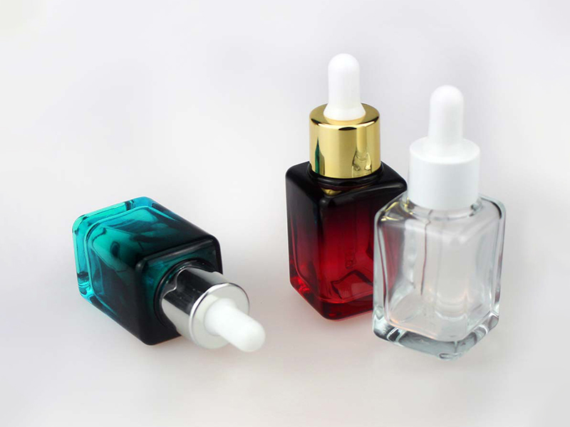 square glass essential oil bottle