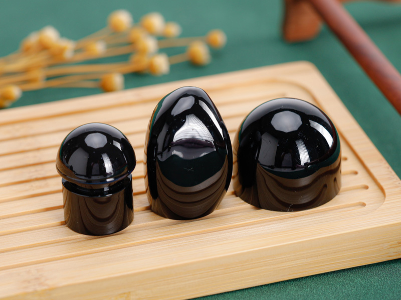 Black plastic perfume bottle cap